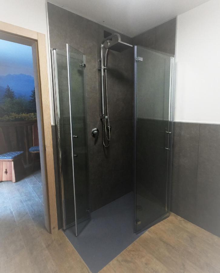 Mas Dei Masi Hotel Cavalese Eksteriør billede