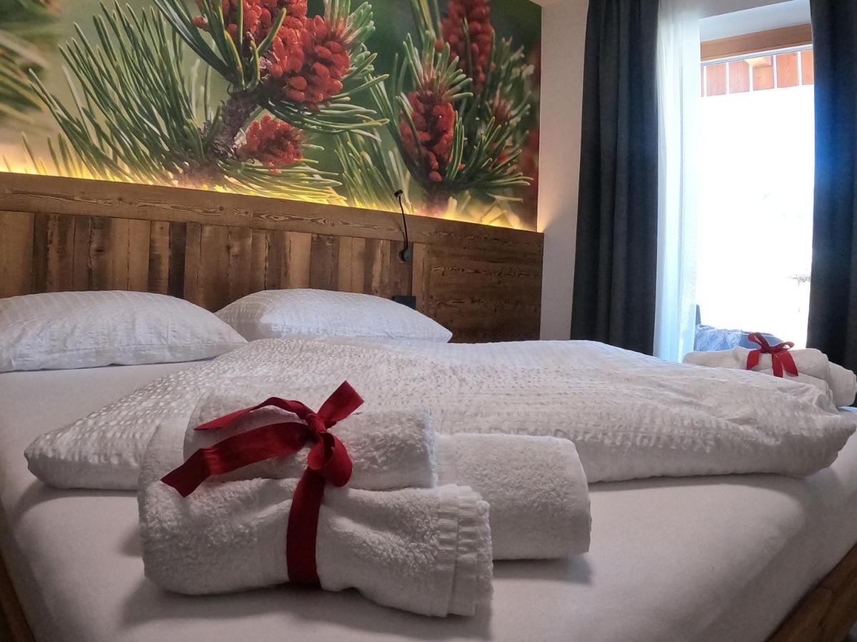 Mas Dei Masi Hotel Cavalese Eksteriør billede