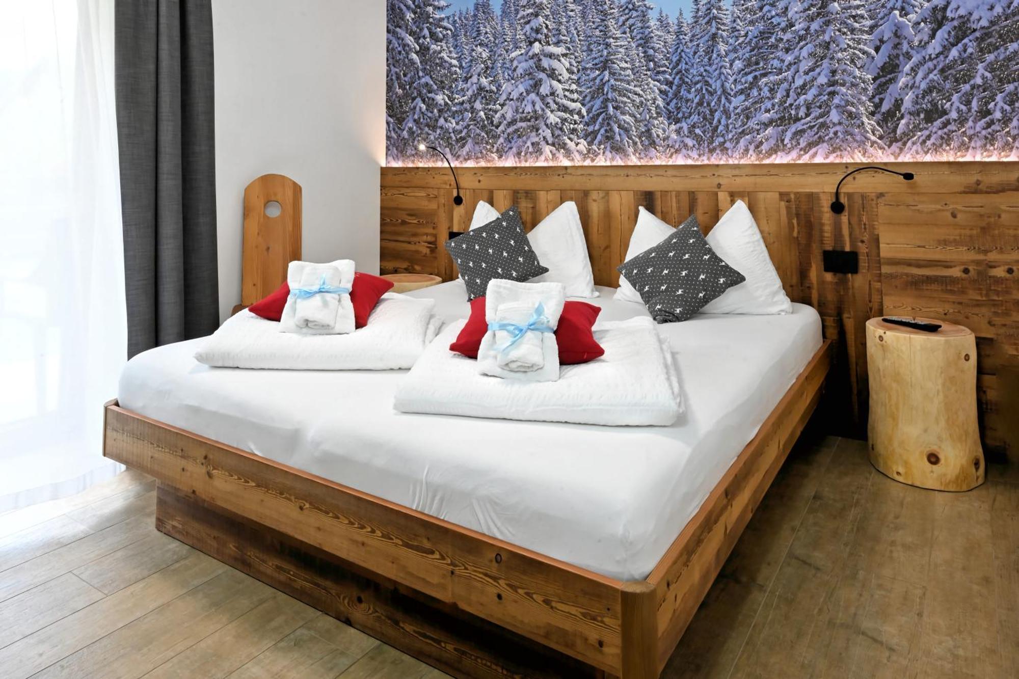 Mas Dei Masi Hotel Cavalese Eksteriør billede